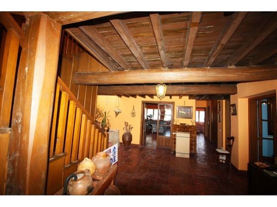 Foto 1 de Casa en venda a Monterrubio de Armuña de 5 habitacions amb terrassa