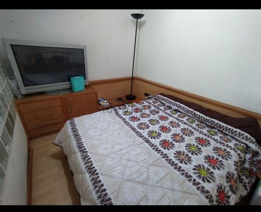Foto 1 de Dúplex en venta en Villamayor de 3 habitaciones con garaje y calefacción
