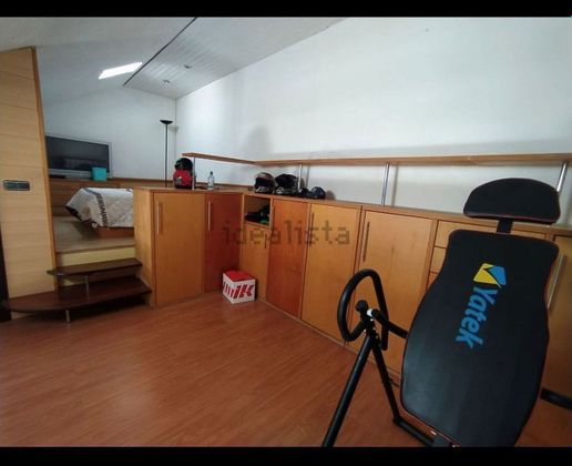 Foto 2 de Dúplex en venda a Villamayor de 3 habitacions amb garatge i calefacció