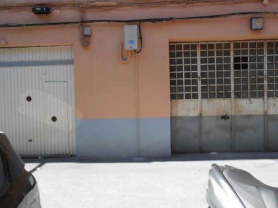 Foto 1 de Alquiler de local en calle Blas de Otero de 400 m²