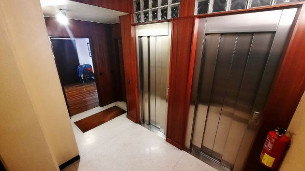 Foto 2 de Venta de piso en Ensanche de 4 habitaciones con calefacción y ascensor