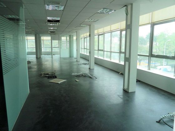 Foto 1 de Alquiler de oficina en Ciudad Vieja de 266 m²