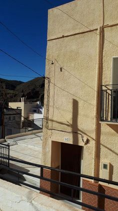 Foto 2 de Venta de casa en Macael de 3 habitaciones con terraza y balcón