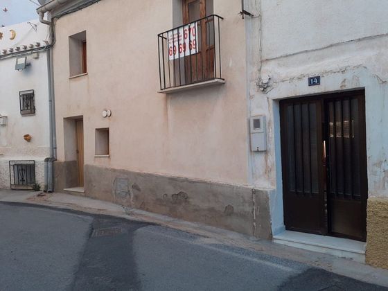 Foto 2 de Casa en venda a Serón de 3 habitacions amb terrassa i balcó