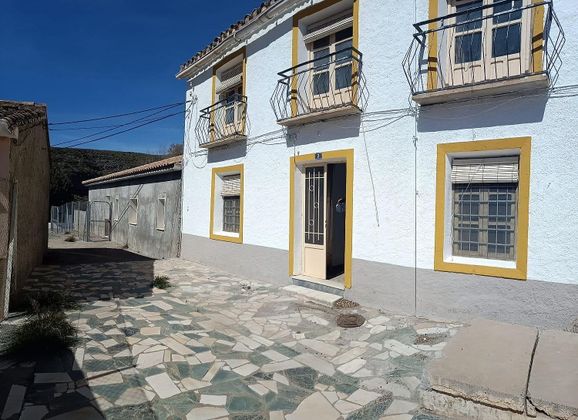 Foto 1 de Casa rural en venda a Serón de 7 habitacions amb terrassa i calefacció