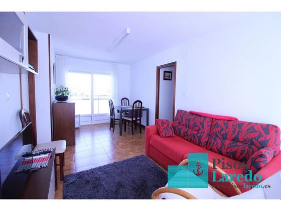 Foto 2 de Pis en lloguer a El Puntal de 2 habitacions amb terrassa i mobles