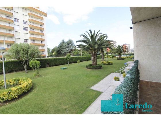 Foto 2 de Alquiler de piso en calle Marqués de Valdecilla de 3 habitaciones con terraza y piscina