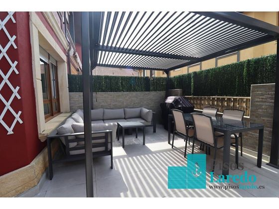 Foto 1 de Casa adossada en venda a paseo De la Rivera de 4 habitacions amb terrassa i piscina