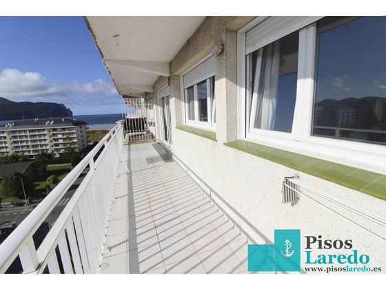 Foto 2 de Alquiler de piso en calle Marqués de Valdecilla de 2 habitaciones con terraza y jardín