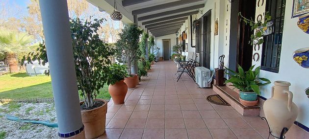 Foto 2 de Xalet en venda a Ayamonte ciudad de 7 habitacions amb terrassa i garatge