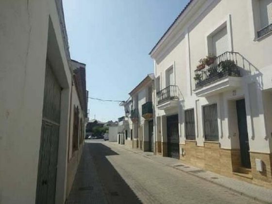 Foto 2 de Piso en venta en Isla Cristina ciudad de 3 habitaciones con terraza