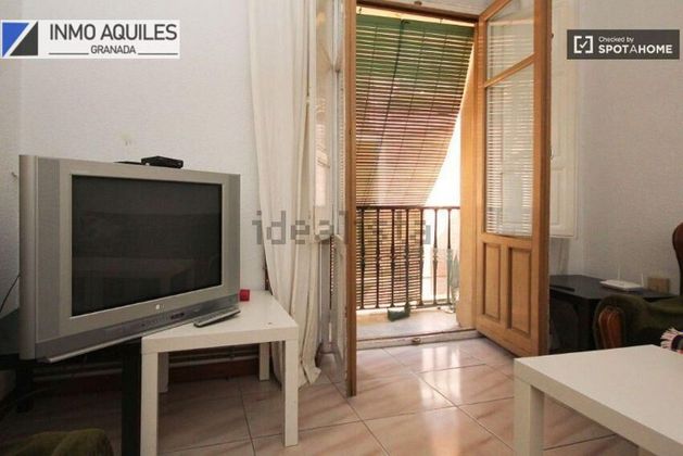 Foto 2 de Pis en lloguer a Centro - Sagrario de 3 habitacions amb terrassa i mobles