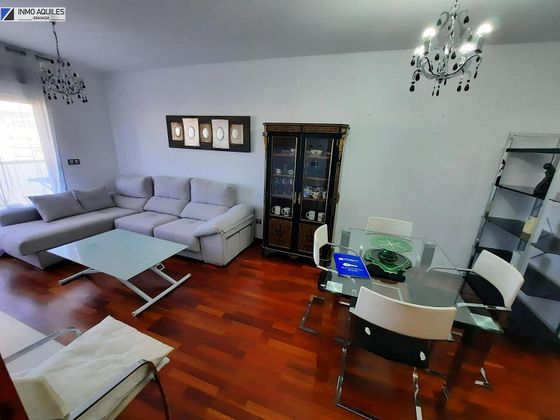Foto 1 de Pis en venda a Barrio de Zaidín de 2 habitacions amb terrassa i piscina