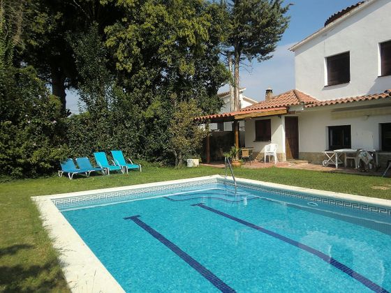 Foto 2 de Xalet en venda a Sant Pere Pescador de 6 habitacions amb terrassa i piscina