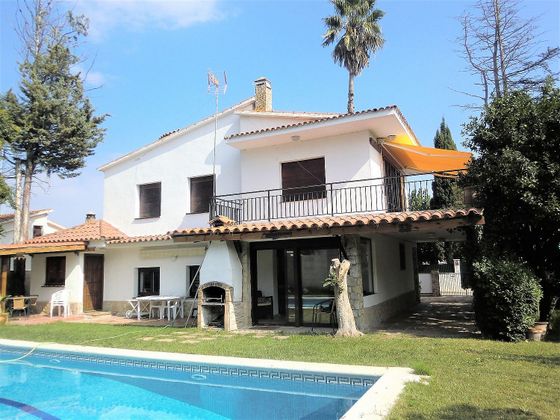 Foto 1 de Venta de chalet en Sant Pere Pescador de 6 habitaciones con terraza y piscina