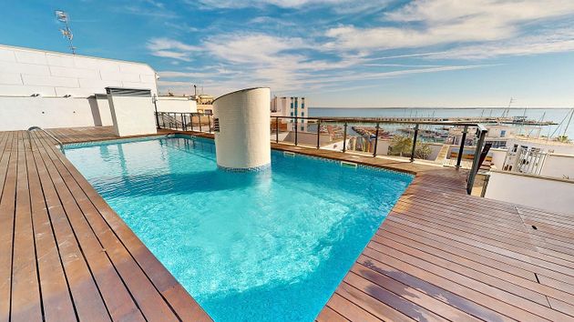 Foto 1 de Venta de ático en ronda Del Mar de 3 habitaciones con terraza y piscina