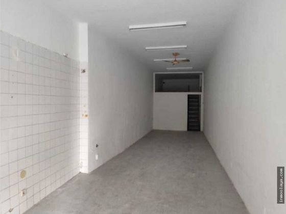 Foto 2 de Alquiler de local en Sant Adrià de Besos de 110 m²