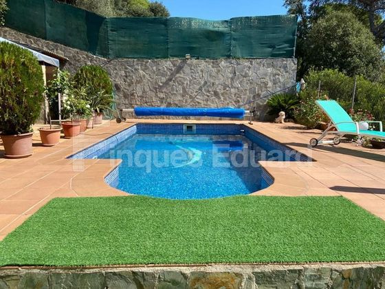 Foto 2 de Xalet en venda a Dosrius de 4 habitacions amb terrassa i piscina