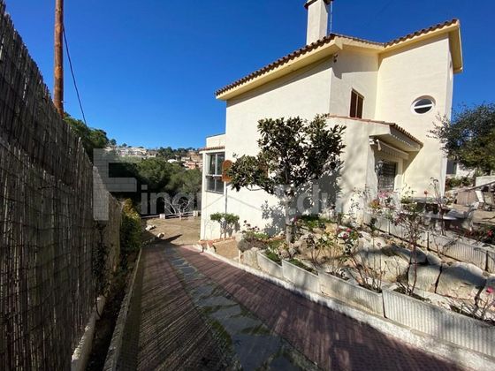 Foto 1 de Xalet en venda a Argentona de 4 habitacions amb terrassa i jardí