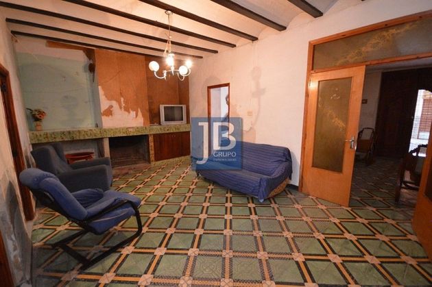 Foto 1 de Casa adossada en venda a Sellent de 3 habitacions amb terrassa