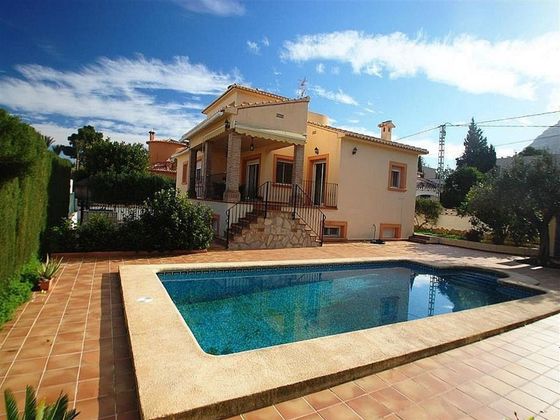 Foto 1 de Casa rural en venda a Les Marines/Las Marinas de 5 habitacions amb terrassa i piscina