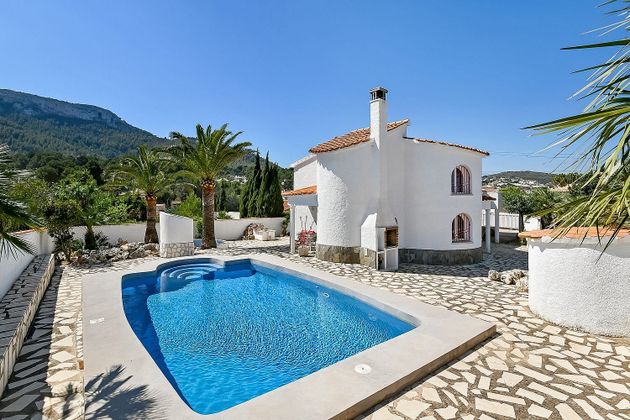 Foto 1 de Xalet en venda a La Pedrera-Vessanes de 4 habitacions amb terrassa i piscina