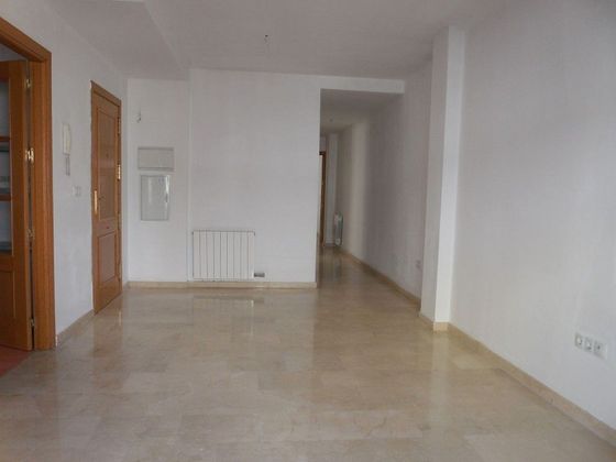 Foto 1 de Piso en venta en San Antón de 2 habitaciones con terraza y garaje