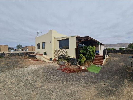 Foto 1 de Casa en venda a La Oliva pueblo de 3 habitacions amb terrassa i piscina