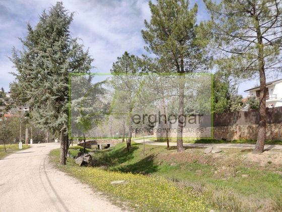Foto 2 de Venta de terreno en Navahermosa de 679 m²