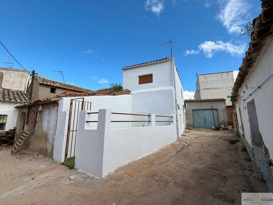 Foto 1 de Casa en venda a Gálvez de 5 habitacions amb terrassa i aire acondicionat