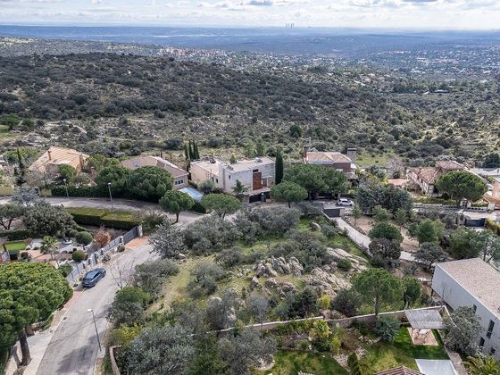 Foto 2 de Venta de terreno en Los Robles de 1483 m²