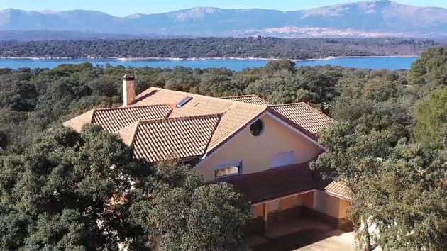 Foto 1 de Casa rural en venda a Colmenarejo de 7 habitacions amb terrassa i piscina