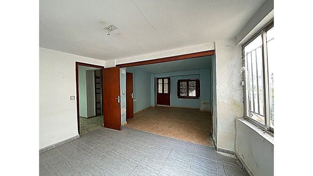 Foto 2 de Casa rural en venda a calle Parra de 3 habitacions amb balcó i calefacció