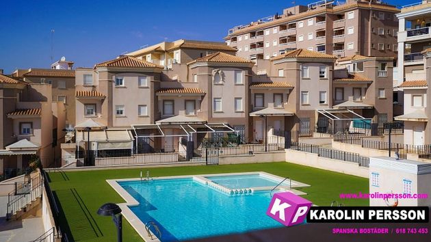 Foto 2 de Xalet en venda a Bernabéu - Santa Pola Este de 3 habitacions amb terrassa i piscina