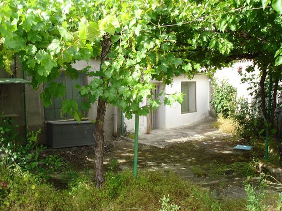 Foto 1 de Casa en venda a Gamonal de 3 habitacions amb jardí