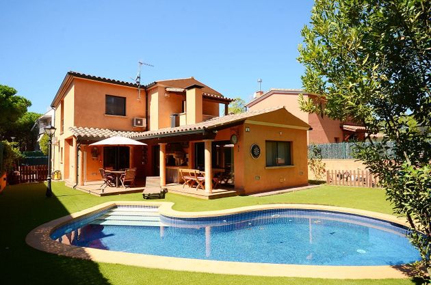 Foto 2 de Venta de chalet en Santa Cristina d'Aro de 3 habitaciones con terraza y piscina