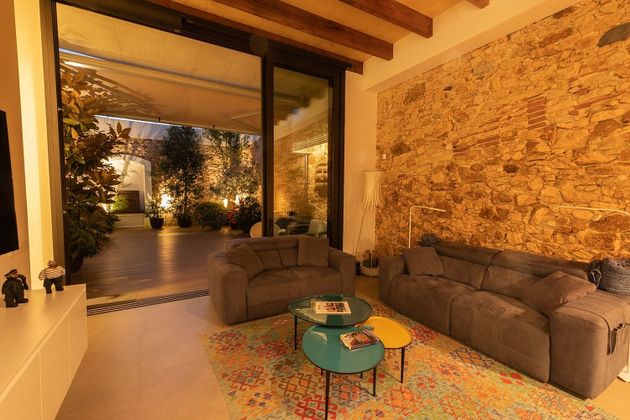 Foto 1 de Casa adossada en venda a L'Eixample de 3 habitacions amb terrassa i garatge