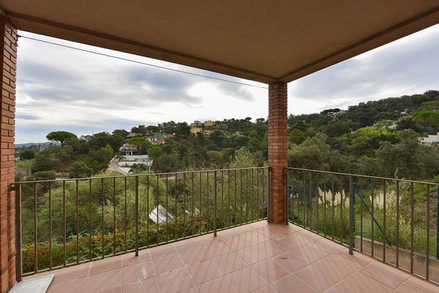 Foto 2 de Xalet en venda a Montbarbat de 3 habitacions amb terrassa i piscina