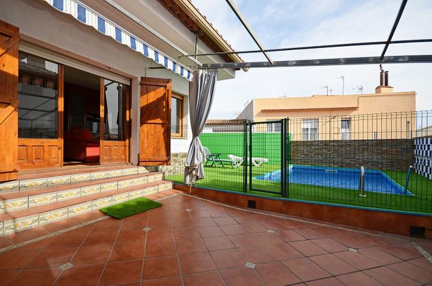 Foto 2 de Xalet en venda a Vilartagues i Tueda de Dalt de 7 habitacions amb terrassa i piscina