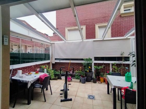Foto 2 de Venta de casa en Lardero de 4 habitaciones con terraza y piscina