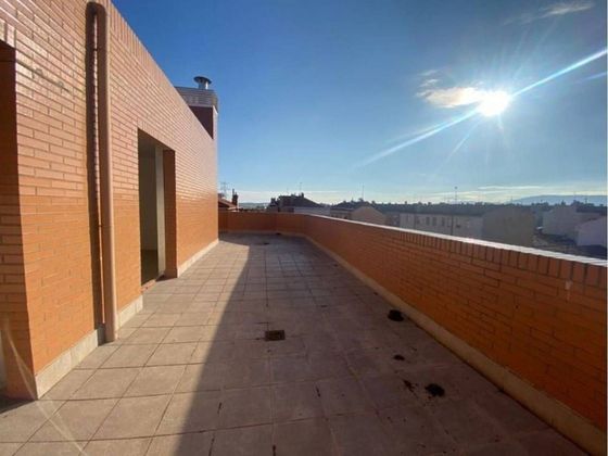 Foto 2 de Venta de ático en Lardero de 1 habitación con terraza y calefacción