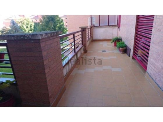 Foto 2 de Pis en venda a Portillejo - Valdegastea de 3 habitacions amb terrassa i garatge