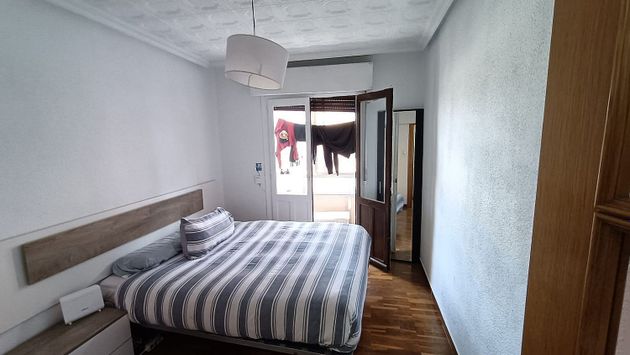 Foto 2 de Piso en venta en Noáin (Valle de Elorz)/Noain (Elortzibar) de 4 habitaciones con balcón y calefacción