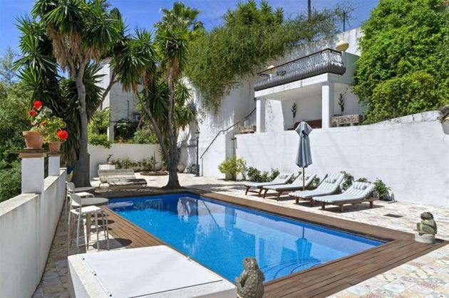 Foto 1 de Venta de chalet en Benahavís de 5 habitaciones con terraza y piscina