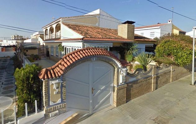 Foto 1 de Casa en venda a Moguer de 4 habitacions amb terrassa i jardí