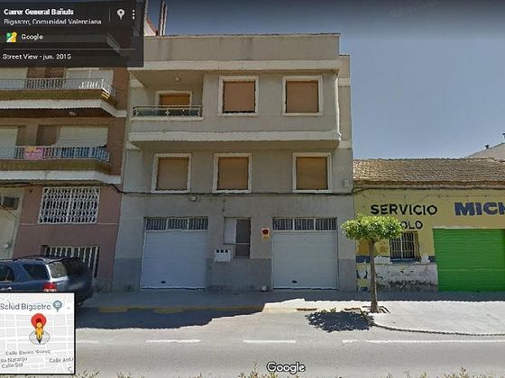Foto 1 de Casa adossada en venda a calle Aureliano Díaz de 4 habitacions amb terrassa i garatge