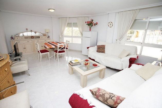 Foto 1 de Pis en venda a calle La Marquesa de 3 habitacions amb mobles i aire acondicionat