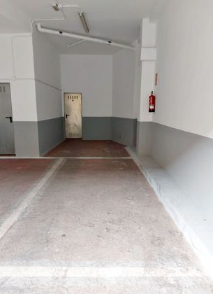 Foto 1 de Alquiler de garaje en El Carme de 36 m²