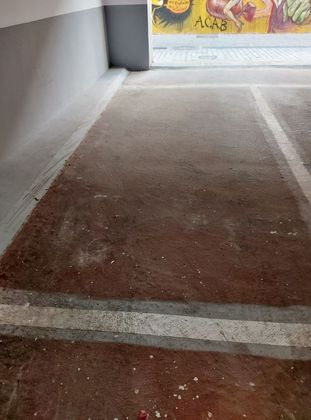 Foto 2 de Alquiler de garaje en El Carme de 36 m²