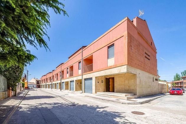 Foto 2 de Casa en venda a Villaralbo de 3 habitacions amb terrassa i piscina